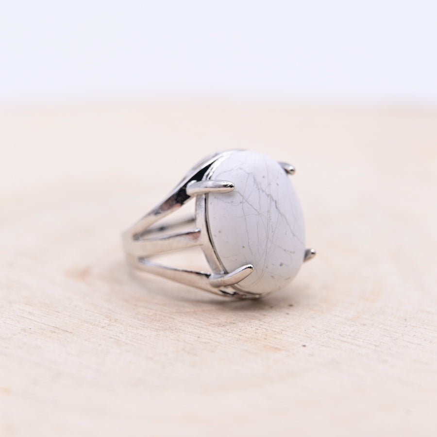 Bague Howlite "Patience"