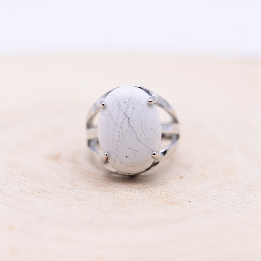 Bague Howlite "Patience"