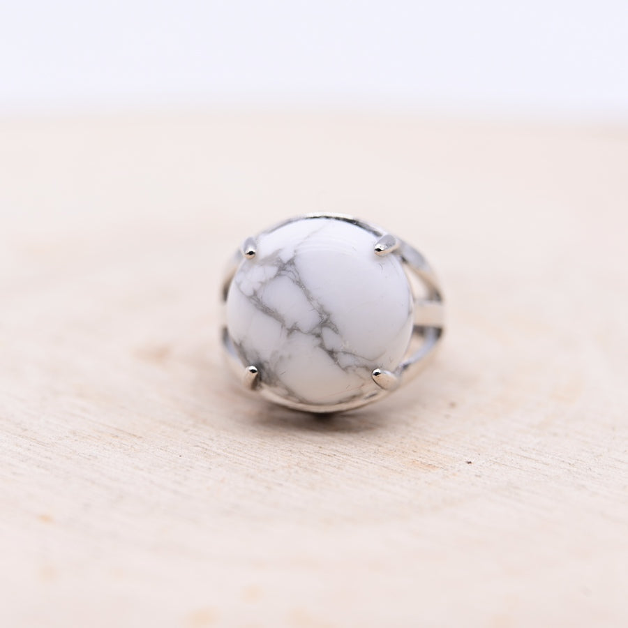 Bague Howlite "Patience"