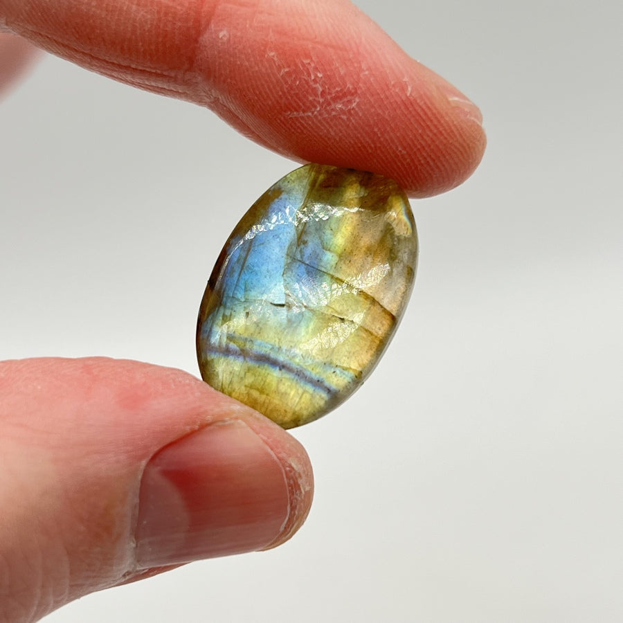 Cabochon en Labradorite - CLABXTRA024