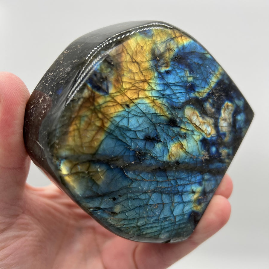 Bloc de Labradorite - BLP1675 - 631g - AAA+