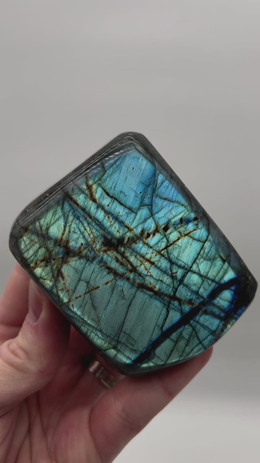 Bloc de Labradorite - BLP1676 - 558g - Extra