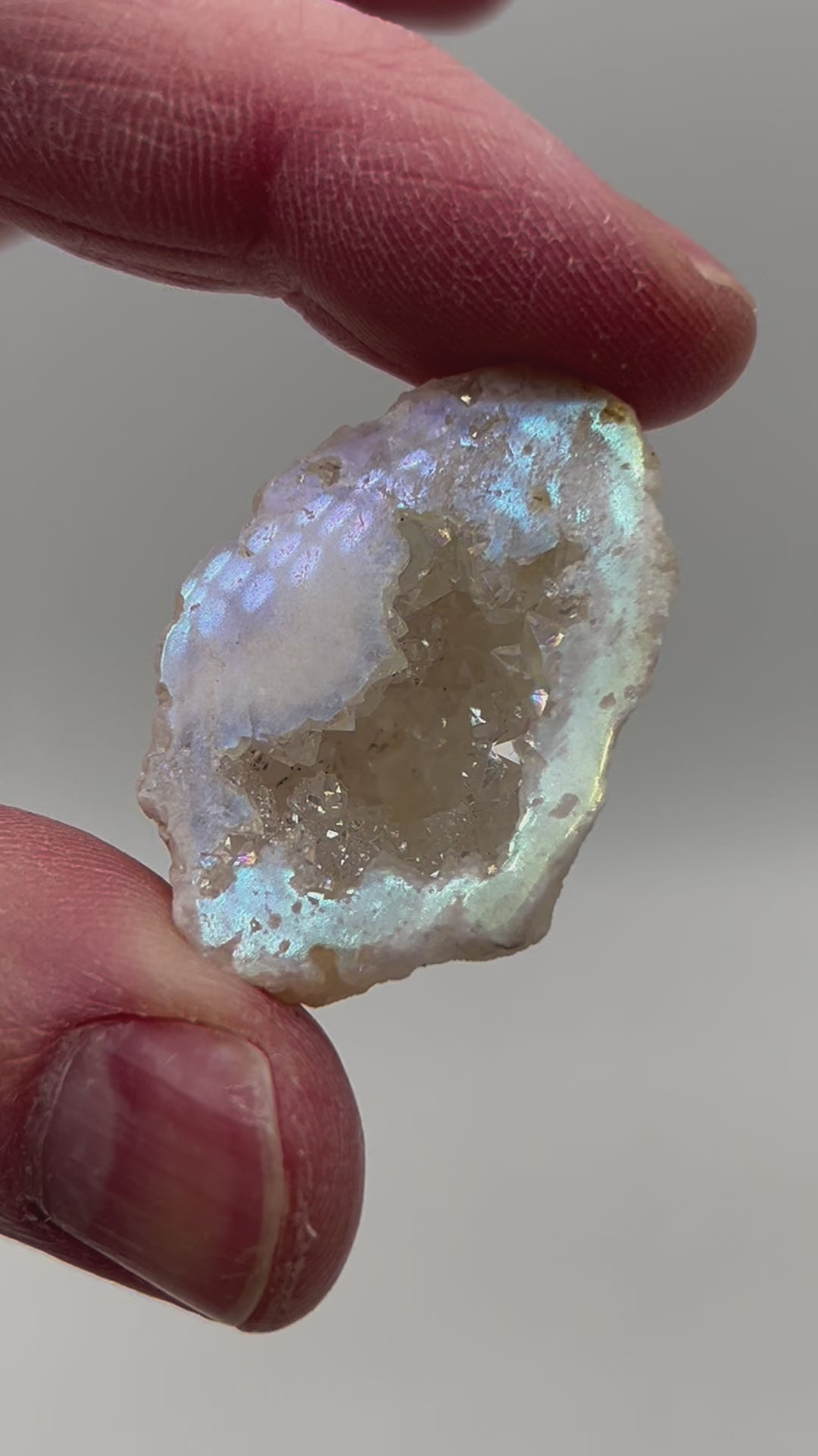 Géode d'Angel Aura - 19g - GEOAURA106